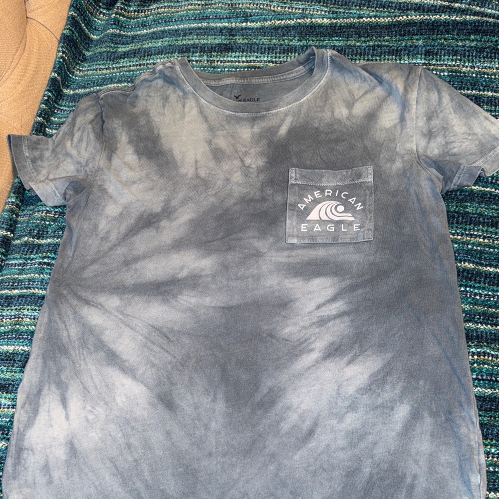 American Eagle Outfitters Adult Blue Gray Tie-Dye Pocket Tee with Logo - Size S